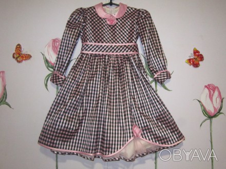 Красивое, нарядное платье в клеточку ,на девочку 7-9 лет .Состоит из двух слоев . . фото 1