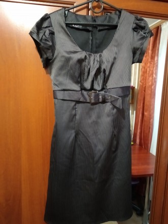 Продам красивое платье черного цвета в белую полоску. Размер 46-48. Замеры:
ПО . . фото 2