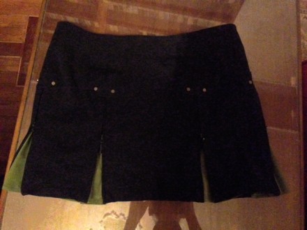 Продам новую юбку "Plein sud" (оригинал), покупалась в бутике "Seven" , цвет чер. . фото 3