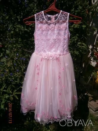 Красивое бальное платье для девочки 9-10 лет. Длина от плеча до низа - 95 см, дл. . фото 1
