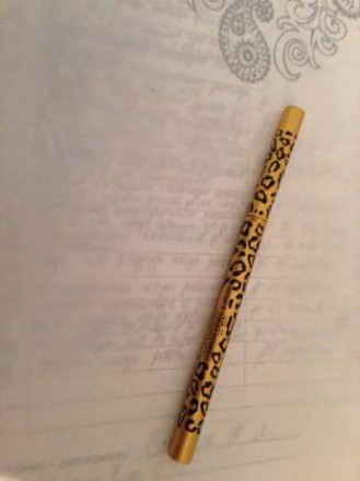 новий олівець для брів зі щіточкою, коричневого кольору.
Доставка новою поштою . . фото 3