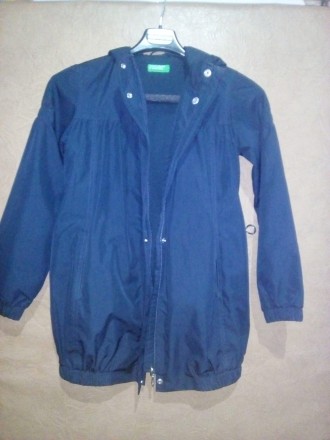 Продам куртку-парка с капюшоном (плащ, ветровка) Benetton® (Бенеттон) для девочк. . фото 4
