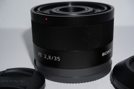 Продам обєктив Sony Carl Zeiss Sonnar T*35mm f/2.8 ZA (SEL35F28Z) e-mount. (можл. . фото 9