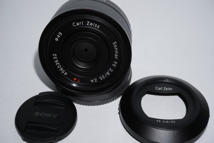 Продам обєктив Sony Carl Zeiss Sonnar T*35mm f/2.8 ZA (SEL35F28Z) e-mount. (можл. . фото 2