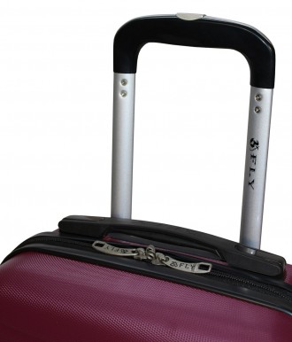 
Мини пластиковый чемодан для ручной клади Fly 1107 выполнен из противоударного . . фото 8
