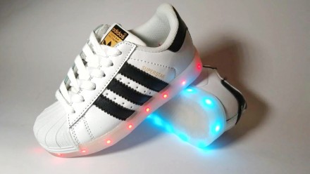 Отличного качества LED кроссовки (с лед подсветкой) реплика Adidas Superstar с ф. . фото 2