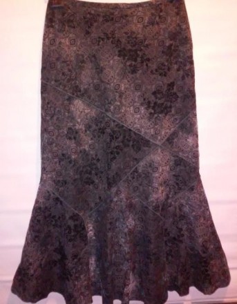Длинная темно-серая юбка, бархат на натуральной основе, не тяжелая, с подкладкой. . фото 2