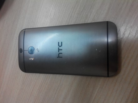 Смартфон HTC One M8
без комплектації. . фото 3