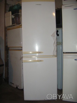 Холодильник Веко CS321CB с нижней морозилкой на 3 отделения 1,8 м б/у. Возможна . . фото 1