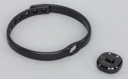 Продам фитнес-браслет Samsung Smart Charm EI-AN920 Black
(новый, запечатанный)
. . фото 8