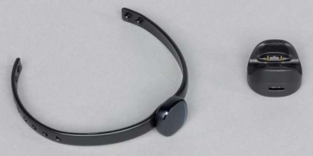 Продам фитнес-браслет Samsung Smart Charm EI-AN920 Black
(новый, запечатанный)
. . фото 5
