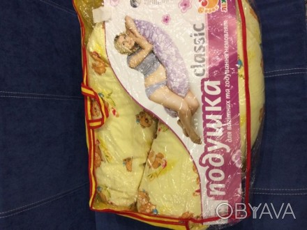 Подушка для беременных и кормящих. В хорошем состоянии,наволочка съёмная,ткань п. . фото 1