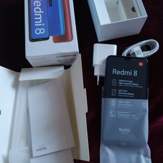 Новый синий смартфон Xiaomi Redmi 8 с 4/64 GB памяти, 5000 mah аккумулятором, пр. . фото 4