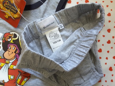Комплект нижнего белья для мальчика от бельгийского бренда Studio 100, с принтом. . фото 4