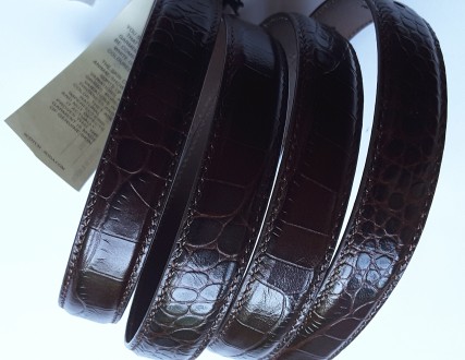 Супер кожаный ремень тёмно коричнево- вишнёвого цвета от дорогостоящего бренда S. . фото 2