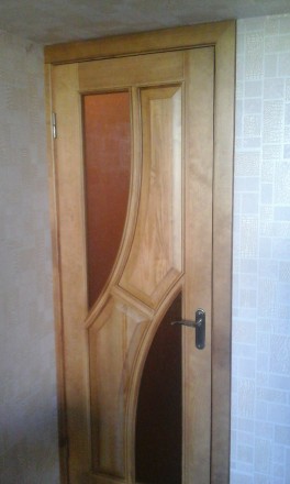 Изготовление  дверей из сосны, ясеня и шпона .Цена  зависит  от материала и внеш. . фото 2