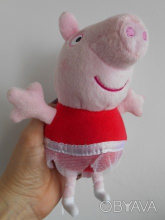 Очаровательная мягкая говорящая игрушка свинка Пеппа в юбке  Peppa Pig.
Высота:. . фото 1
