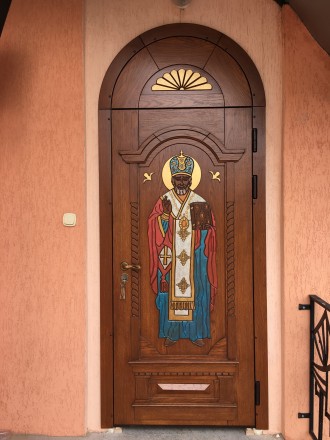 Двері в церкву. Двері вхідні в особняк. Двері в будинок. Кращі матеріали та екск. . фото 7