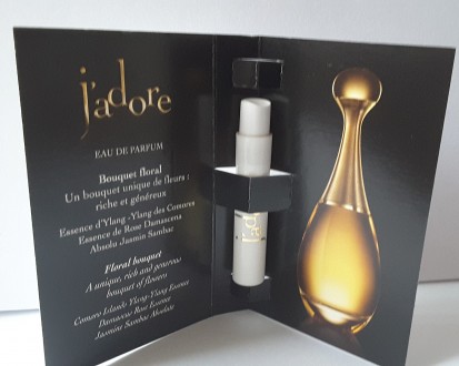 Пробник парфюмированной воды Christian Dior Jadore, 1 ml считается универсальной. . фото 3