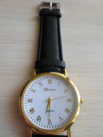 Продам новые часы с ремешком разных цветов. Циферблат с римскими цифрами.. . фото 5