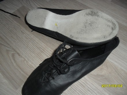 танцювальні туфлі-чешки нат.шкіра зверху на шнурівки низшкіряний каблучок-підвищ. . фото 5