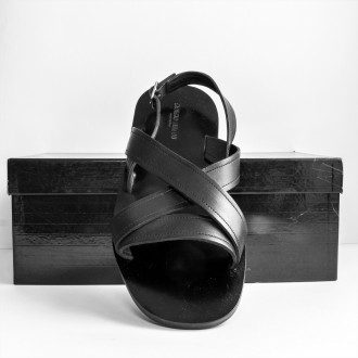 мужские кожаные босоножки Giorgio Armani (Оригинал 100%) производство Италия раз. . фото 4