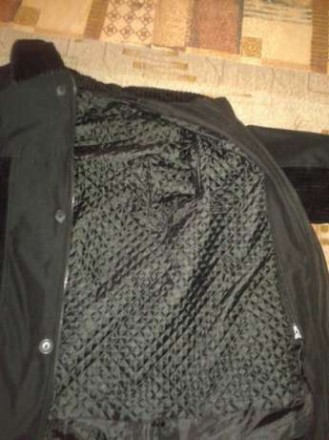 Демисезонные мужская куртка на подстежке черного цвета , комбинированая: крупный. . фото 4