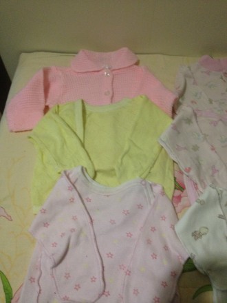 Продам пакет одежды для новорожденной девочки,от 0 и до 3 месяцев. Размер 56-68,. . фото 4