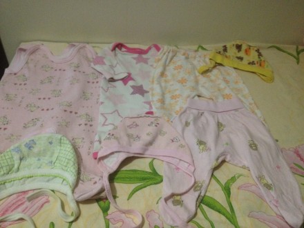 Продам пакет одежды для новорожденной девочки,от 0 и до 3 месяцев. Размер 56-68,. . фото 8