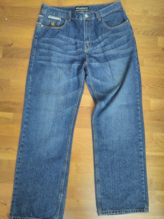 Продам мужские джинсы в новом состоянии, W36 (размер 36)

Фирма ROCAWEAR

Дл. . фото 2
