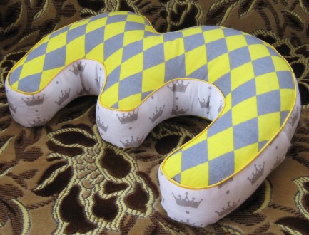 Декоративна цифра-подушка "3" виконана із польської бавовняної тканини, висотою . . фото 4