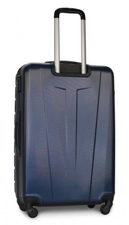 
Комплект пластиковых чемоданов в багажное отделение Fly 1107 выполнен из против. . фото 4