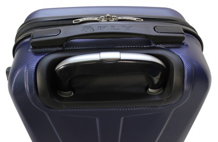 
Комплект пластиковых чемоданов в багажное отделение Fly 1107 выполнен из против. . фото 6