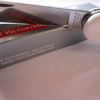 Швейцарский нож Victorinox Tourist 1.3603

Материал: высококачественная нержав. . фото 10