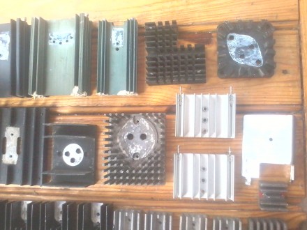 44 шт. радиаторов для транзисторов, диодов и выпрямительных мостов, б/у в отличн. . фото 5