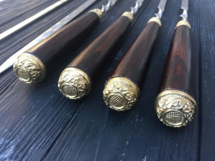 Шампура подарочные с бронзовыми окончаниями и навершиями
Ручка данной модели из. . фото 4