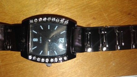 часы женские LBVYR новые черного цвета браслет покрыт лаком.. . фото 2
