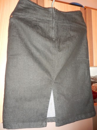 юбка джинсовая,стрейч,длина 55 см,в поясе полуобхват 37 см,в бедрах 94 см.. . фото 3