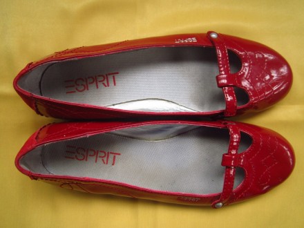 Фирменные красивенные кожаные балетки Esprit красного цвета в отличном состоянии. . фото 6