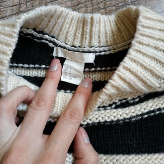 Объемный свитер, тёплая кофта от H&M/черная с бежевым/шерсть оверсайз
Размер ук. . фото 7