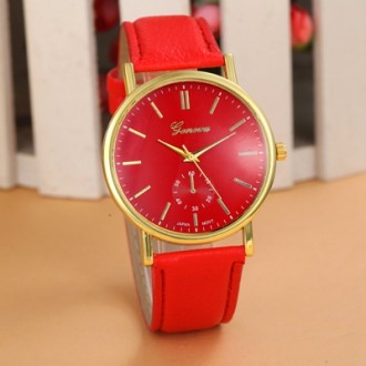 Красивий жіночий годинник за доступною ціною.

Діаметр циферблата: - 3.7 cm
т. . фото 5