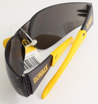Качественные защитные очки от DeWALT. Оригинал из США, абсолютно новые.

Эргон. . фото 4