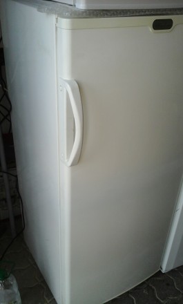 Холодильна камера 
стан нормальний
повністю робоча 
відмінний біленький стан. . фото 4