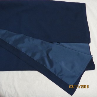 Очень нарядная,длинная юбка синего цвета на подкладке с запахом.Пояс на спине-ре. . фото 5