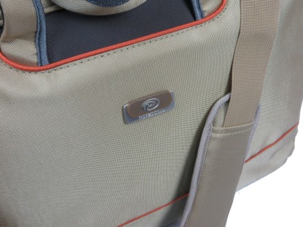 Деловая сумка для ноутбука, до 15,6" Professional 930.15 бежевый
Описание товара. . фото 5
