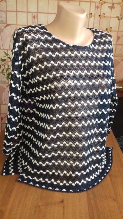 Ажурная блузка от Next, с разрезами по боках.
Длинна по спинке - 58см,
длинна . . фото 2