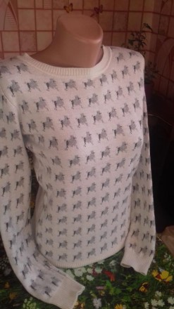 Симпатичный свитерок в "пудельках" от Atmosphere
ПОГ - 43 см,
ПОТ - 37 см,
ши. . фото 8