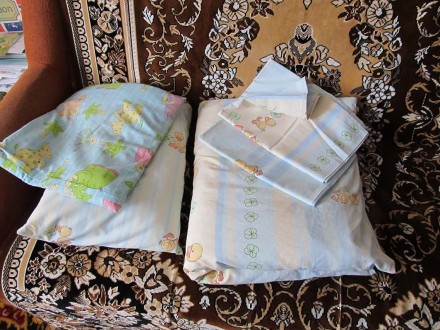 Кроватка детская в комплекте: сама кроватка, матрасик (двусторонний: кокосовая с. . фото 4