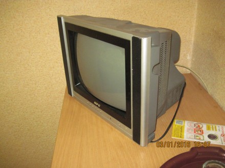 Телевизор в хорошем состоянии. . фото 9