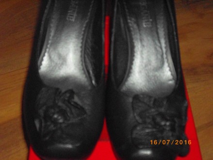 Продам туфли кожа 37р,в новом состоянии,обуты 1раз,но оказались маловаты,очень к. . фото 3
